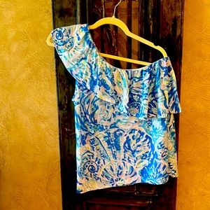 50 percent Cotton, 50 percent Modal Size Small.